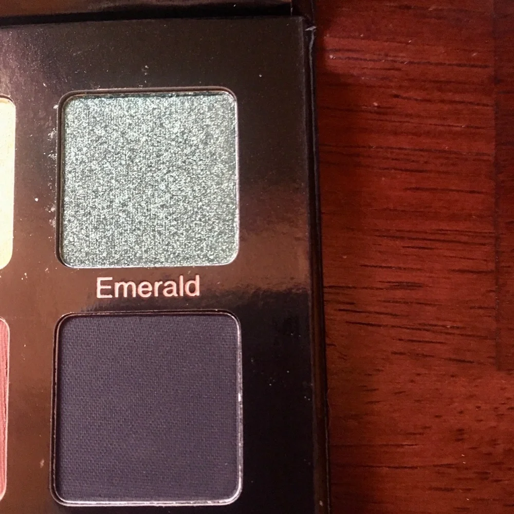 💥💥Violet Voss eyeshadow palette💥💥